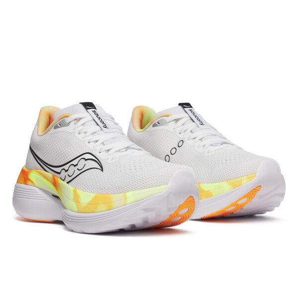 Chaussures de cour Saucony Endorphin Trainer Femme