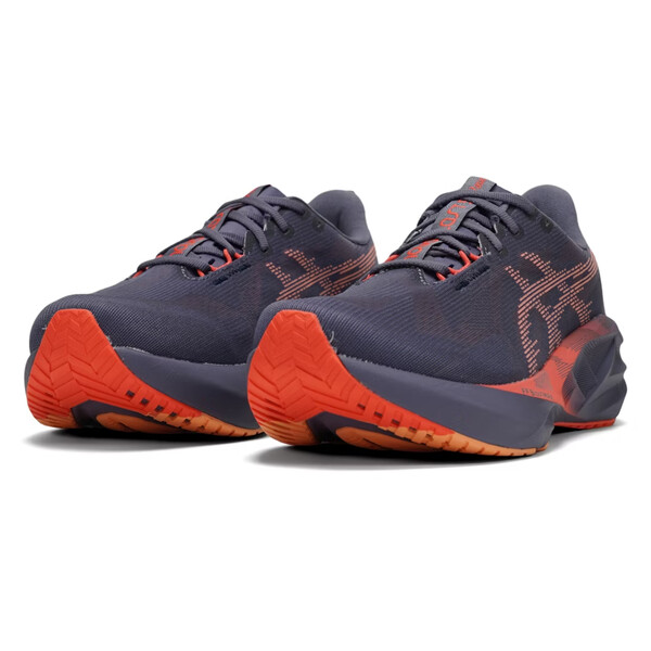 Baskets de running Asics NOVABLAST 5 Homme