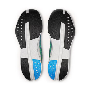 On Running Cloudsurfer Next Homme Wolf | Honeydew