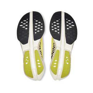 On Running Cloudboom Strike Homme Limelight | Wolf