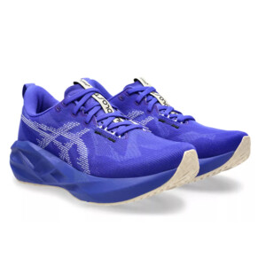 Asics NOVABLAST 5  Femme