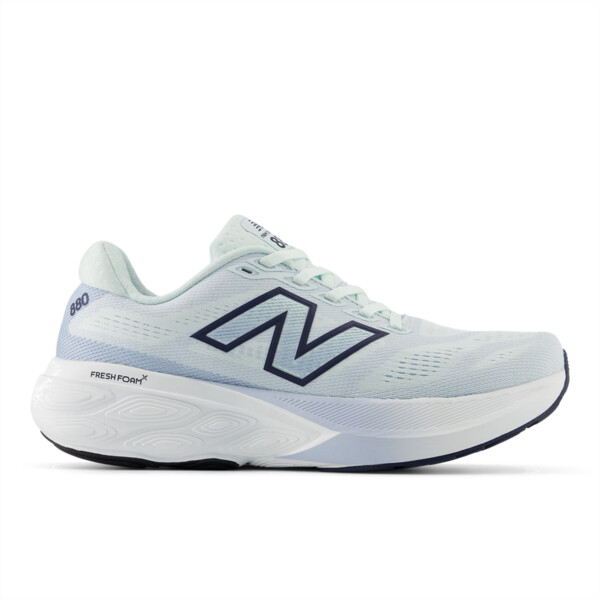 Chaussures de cour New Balance 880v15 Femme