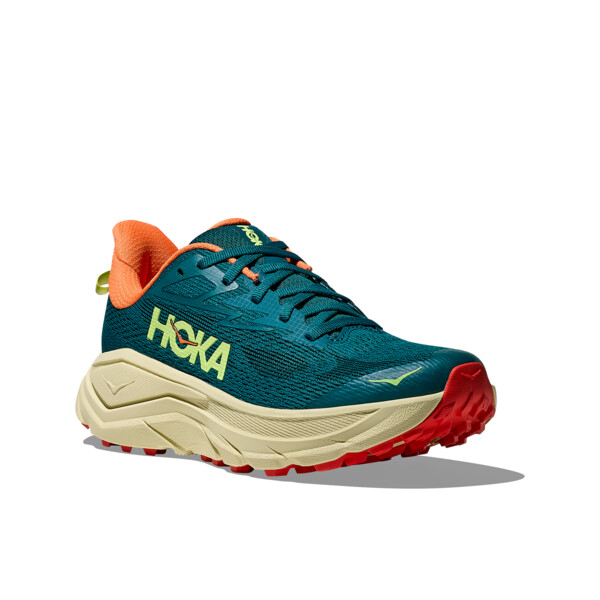 Hoka CHALLENGER 8