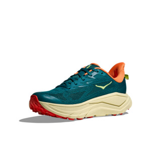 HOKA CHALLENGER 8