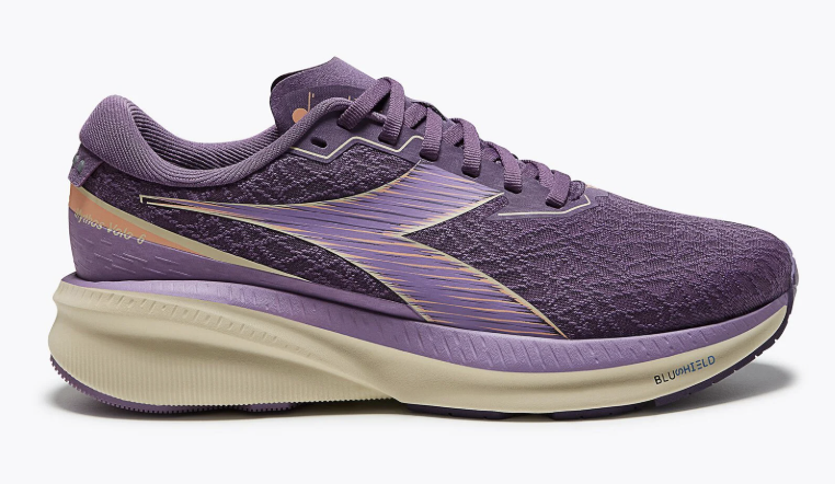 Baskets de sport Diadora MYTHOS BLUSHIELD VOLO 6 W Femme