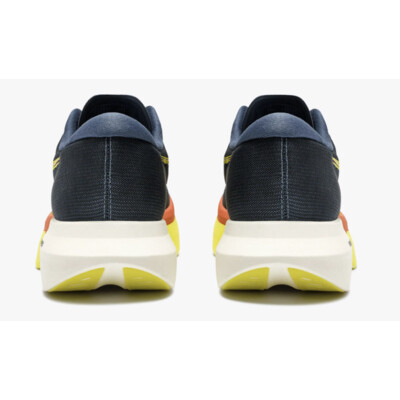 DIADORA GARA CARBON 3